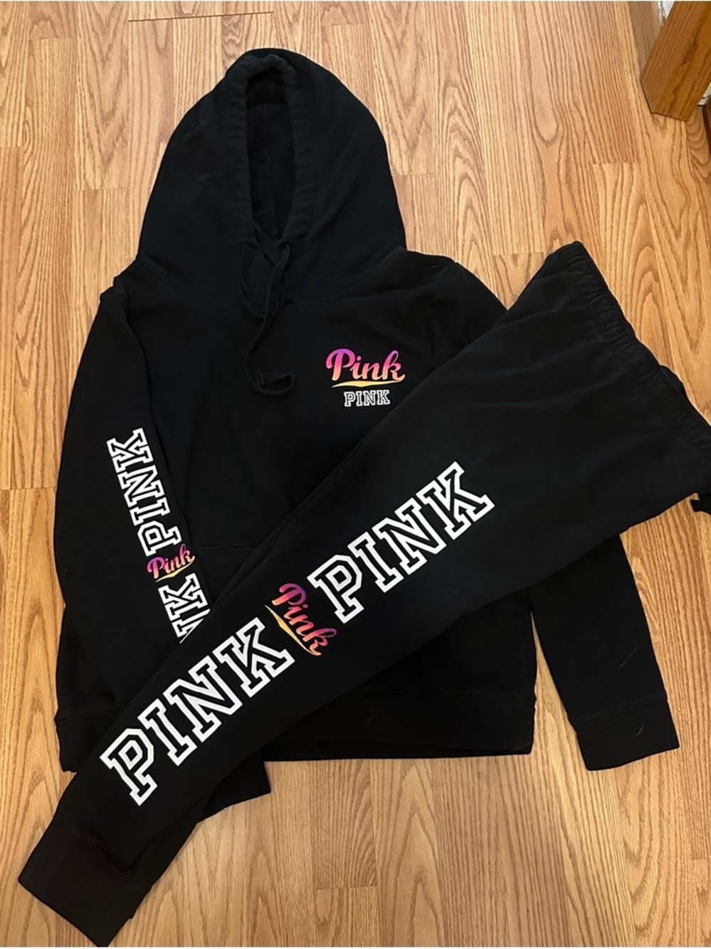 VS Pink Black Sunset Ombre Outfit M/L